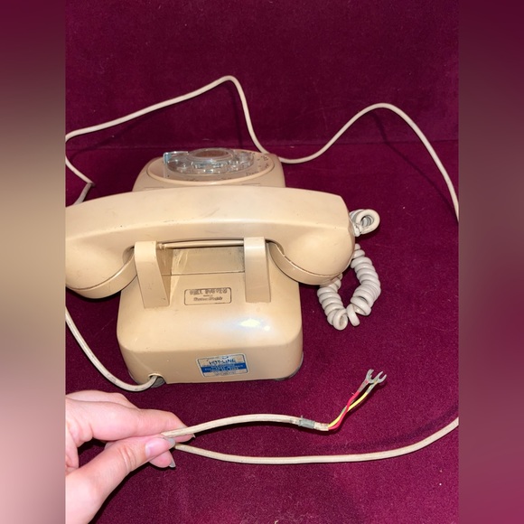 Retro Bell System Phone by Western Electric - Picture 9 of 12